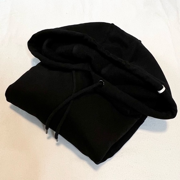 ZYIA Black cropped hoodie size S - Picture 3 of 10